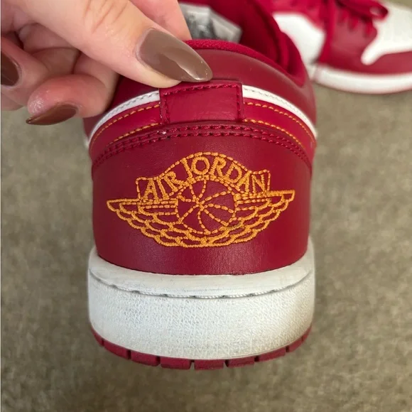 Air Jordan 3 Retro Cardinal Red (553558-607) - Picture 3 of 10